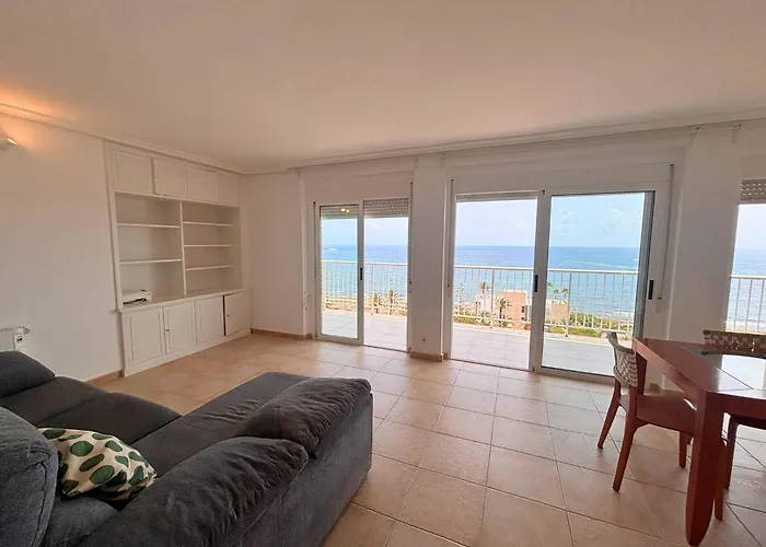 Foques Sea & Garden Views