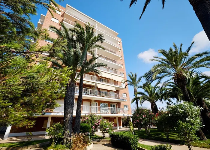 Apartment Foques Sea & Garden Views