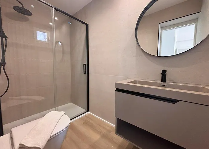 Foques Sea & Garden Views Apartment