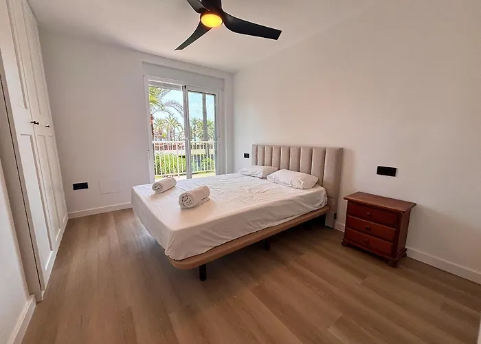 Apartment Foques Sea & Garden Views