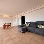Foques Sea & Garden Views Апартаменты Торевьиа