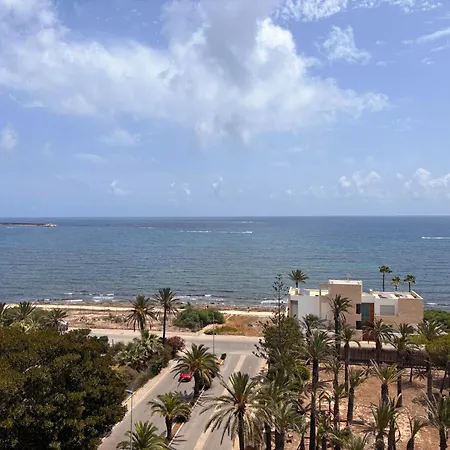 Foques Sea & Garden Views Апартаменты Торевьиа